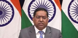 बांग्लादेश में हिंदू नेता की निर्मम हत्या, भारत में आक्रोश, मोहम्मद यूनुस को सुनाई खरी-खरी