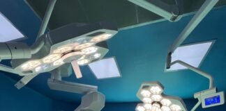 एम्स गोरखपुर में दो घंटे की जटिल सर्जरी से नवजात को मिली रोशनी, सफल ऑपरेशन के बाद अब देख पा रहा है बच्चा