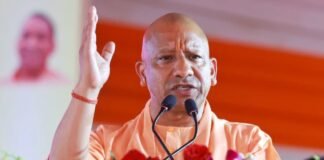 ‘भारतीय सेना के जवानों ने पाकिस्तान को घर में घुसकर दिखाई औकात…’, कासगंज में गरजे सीएम योगी