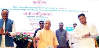 सीएम योगी ने शिक्षा क्षेत्र में किया 3300 करोड़ की परियोजनाओं का शुभारंभ, 487 करोड़ की डीबीटी राशि से बच्चों को मिला लाभ
