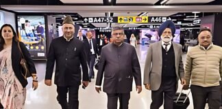 ‘एक तरफ भीख मांगता है पाकिस्तान, दूसरी तरफ आतंकवाद फैलाता है…’,भाजपा सांसद गुलाम अली खटाना लंदन में पाक पर भड़के