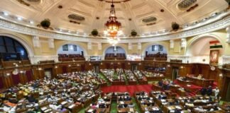 UP में विधायकों की 40% सैलरी बढ़ी…और शिक्षक अब भी 10,000 पर!