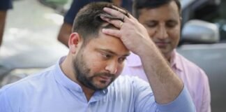 ललितपुर: तेजस्वी यादव के खिलाफ FIR दर्ज, पीएम मोदी पर अभद्र टिप्पणी का मामला