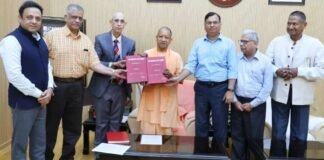 Sambhal Violence Report: संभल हिंसा मामले में जांच आयोग ने सीएम योगी को सौंपी 450 पन्नों की रिपोर्ट, जल्द होगी कार्रवाई