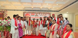 समाजवादी पार्टी का ‘चाय चेतना और चलन’ कार्यक्रम, युवाओं और महिलाओं में शानदार जोश