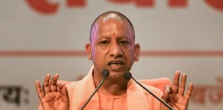 छात्रवृत्ति घोटाले पर यूपी सरकार सख्त, कई अधिकारी निलंबित, सीएम योगी ने दिए ये निर्देश