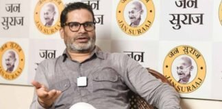 ‘एक बिहार का और दूसरा पश्चिम बंगाल…’, प्रशांत किशोर के पास दो वोटर आईडी, EC की जांच शुरू