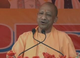 ‘महागठबंधन के तीन बंदर पप्पू, टप्पू, अप्पू…’, दरभंगा में सीएम योगी का हमला