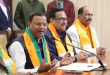 ‘जाति की राजनीति बर्दाश्त नहीं…’, भाजपा प्रदेश अध्यक्ष पंकज चौधरी की जनप्रतिनिधियों को दो टूक