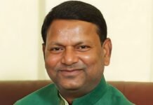 UP BJP President: यूपी भाजपा अध्यक्ष पद की दौड़ में पंकज चौधरी आगे क्यों? जानिए सात बार के सांसद की पूरी कहानी