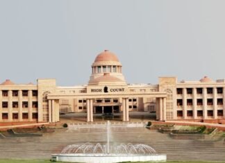 UP: कोडीन कफ सिरप मामले में विभोर राणा और विशाल सिंह को लखनऊ हाईकोर्ट से मिली अंतरिम जमानत