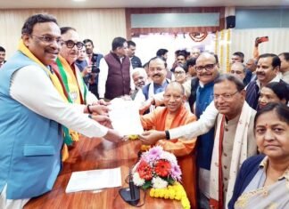 यूपी बीजेपी अध्यक्ष पद के लिए पंकज चौधरी ने किया नामांकन, CM योगी और डिप्टी CM केशव मौर्य बने प्रस्तावक