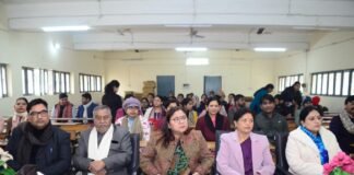 अटल जी की कविताओं में भारतीय दर्शन की झांकी दिखती है : डॉ कलीम कैसर