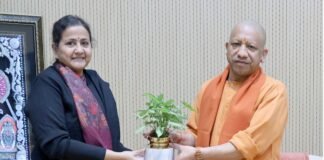 18 लाख से ज़्यादा युवाओं को ऑनलाइन ट्रेनिंग देकर यूपी में हुआ कमाल, मुख्यमंत्री योगी की अध्यक्षता में बैठक में कैपेसिटी बिल्डिंग कमीशन की चेयरपर्सन एस. राधा चौहान ने प्रस्तुत की विस्तृत रिपोर्ट