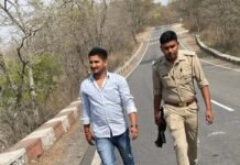 संतकबीरनगर: चेक बाउंस मामले में बालू घाट के तत्कालीन मैनेजर संतोष चतुर्वेदी को राहत