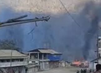 मणिपुर के उखरुल में फिर भड़की हिंसा: 25 घर और 4 सरकारी क्वार्टर फूंके, 5 दिन के लिए इंटरनेट बंद, जिले में कर्फ्यू लागू