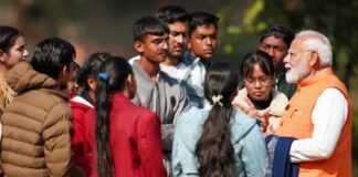 परीक्षा पे चर्चा 2026 में रिकॉर्ड 6.76 करोड़ से ज्यादा बच्चों की भागीदारी! बच्चों ने पीएम को गिफ्ट की चाय