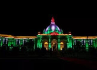 उत्तर प्रदेश का विधानसभा लाइटिंग से जगमगाया,बजट सत्र से पहले सतीश महाना ने दिखाई आधुनिक सजावट