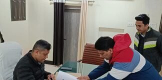 गोरखपुर:डॉक्टर से IPS तक का अनोखा सफर, जीरो टॉलरेंस और सख्त अनुशासन का संदेश
