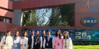 UP: दीनदयाल उपाध्याय गोरखपुर विश्वविद्यालय के नौ छात्रों ने भारतीय तकनीकी कॉन्फ्रेंस- 2025 में किया दमदार प्रतिनिधित्व