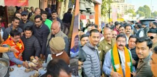 लखनऊ: BJP महानगर अध्यक्ष आनंद द्विवेदी के जन्मदिन पर हजरतगंज में भंडारे का आयोजन