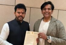 UP: गोरखपुर एयरपोर्ट पर CAT-III ILS की मांग, रवि किशन ने केंद्रीय उड्डयन मंत्री से की मुलाकात