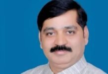 UP: दो दिनों से लापता सपा के राष्ट्रीय प्रवक्ता मनोज यादव बाराबंकी से गिरफ्तार, जानिए किस मामले में पुलिस ने लिया एक्शन?