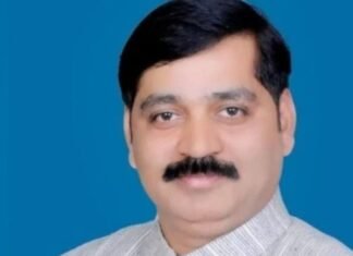 UP: दो दिनों से लापता सपा के राष्ट्रीय प्रवक्ता मनोज यादव बाराबंकी से गिरफ्तार, जानिए किस मामले में पुलिस ने लिया एक्शन?