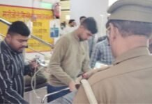 UP: बाराबंकी में मुख्तार अंसारी के शूटर शोएब किदवई की गोली मारकर हत्या, अज्ञात हमलावरों ने की ताबड़तोड़ फायरिंग