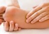 ‘पैरों का सुन्न होना, एड़ियों में दर्द…’, पैर बता देंगे आपकी सेहत का हाल, इन लक्षणों को कभी न करें नजरअंदाज