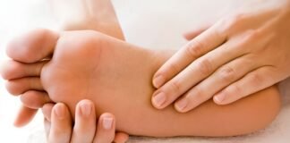 ‘पैरों का सुन्न होना, एड़ियों में दर्द…’, पैर बता देंगे आपकी सेहत का हाल, इन लक्षणों को कभी न करें नजरअंदाज