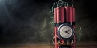 लखनऊ: कचहरी परिसर में बम से उड़ाने की धमकी के बाद हाई अलर्ट, बीडीएस-डॉग स्क्वॉड ने की सघन तलाशी