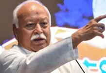 ‘जो भूल गए, उन्हें याद दिलाना है कि वे हिंदू हैं…’, RSS प्रमुख मोहन भागवत ने गोरखपुर में कहा- जाति की चिंता छोड़ कर हिंदू समाज के लिए काम करें