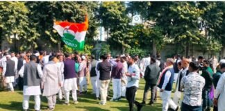 रायबरेली: कांग्रेस जिलाध्यक्ष व नगर पालिका चेयरमैन सहित कई कांग्रेसी नेता हाउस अरेस्ट, पुलिस ने लखनऊ जाने से रोका