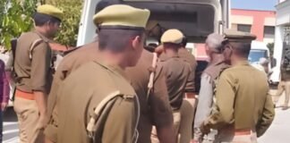 यूपी में विवाहिता की संदिग्ध मौत, मायके पक्ष ने लगाया हत्या का आरोप, पोस्टमार्टम रोककर किया हंगामा