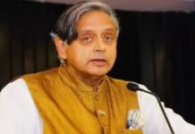 कांग्रेस ने AI समिट को बताया PR तमाशा, शशि थरूर ने की तारीफ, थरूर ने कहा बड़े आयोजन में गड़बड़ी हो सकती हैं