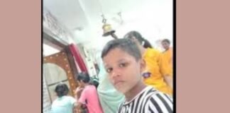 गोरखपुर: खुले नाले में साइकिल से गिरा 12 वर्षीय कन्हैया, पेट में सरिया घुसने से मौत, प्रशासन ने ठेकेदार की लापरवाही पर की सख्त कार्रवाई