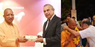 सिंगापुर दौरे पर सीएम योगी, होटल के बाहर भव्य स्वागत, डेटा सेंटर व कौशल विकास पर फोकस