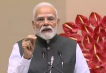 ‘सीएम योगी के नेतृत्व में यूपी बन रहा मैन्युफैक्चरिंग हब…’, बोले पीएम मोदी