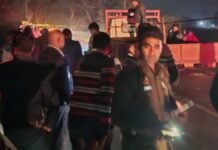 लखीमपुर खीरीः हाईवे पर दर्दनाक हादसा, तिलक समारोह में जा रहे पिता की मौत, बेटा गंभीर