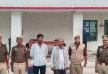 यूपी बोर्ड परीक्षा में बड़ा खुलासा, प्रॉक्सी छात्र पकड़ाया, प्रिंसिपल पर मिलीभगत का आरोप