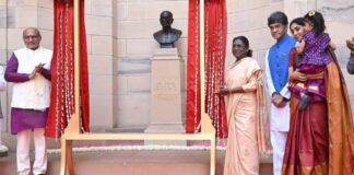 राष्ट्रपति भवन से हटाई गई लुटियंस की प्रतिमा, बनाई सी. उस जगह बनाई गई राजगोपालाचारी की मूर्ति , देश गुलामी की निशानियों को पीछे छोड़ रहा है