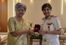 एम्स गोरखपुर की कार्यकारी निदेशक मेजर जनरल विभा दत्ता ने 12 एयर फोर्स अस्पताल का दौरा किया, सर्जन वाइस एडमिरल आरती सरिन से मुलाकात कर संस्थागत सहयोग को मजबूत करने पर चर्चा