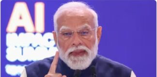 NCERT विवाद पर पीएम मोदी ने जताई नाराजगी,पीएम मोदी ने कहा बच्चों को हम ये क्या पढ़ा रहे…