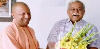 सीएम योगी के मुख्य सलाहकार अवनीश अवस्थी को मिला एक साल का सेवा विस्तार