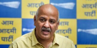 मनीष सिसोदिया ने पीएम मोदी को बताया बेईमान!