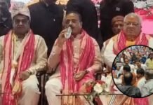 लखनऊ: पूर्व डिप्टी CM दिनेश शर्मा पर भड़का ब्राह्मण समाज, कार्यक्रम के दौरान UGC मुद्दे पर नहीं दिया था कोई बयान, लोगों ने जमकर की नारेबाजी