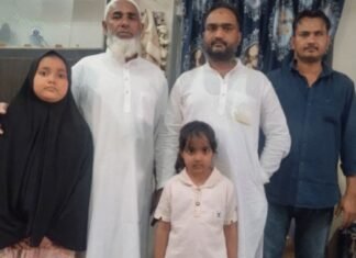 सपा नेता मोईद खान जेल से निकलते सीएम योगी की किए तारीफ