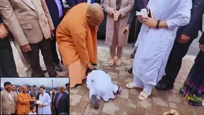 yogi-adityanath-in-japan