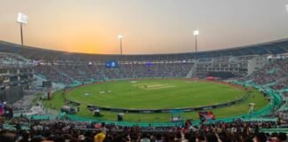 लखनऊ: इकाना स्टेडियम में LSG vs DC मैच कल, 2000 से ज्यादा पुलिस बल तैनात, ड्रोन से होगी निगरानी